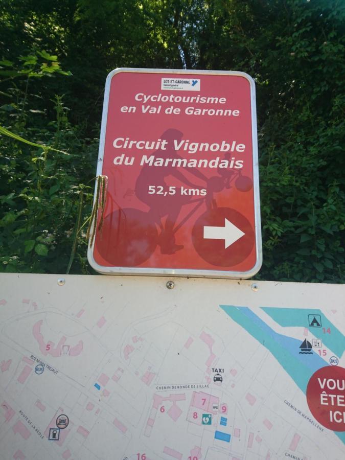 Bed and Breakfast Aux Vieux Fours Noaillac Esterno foto